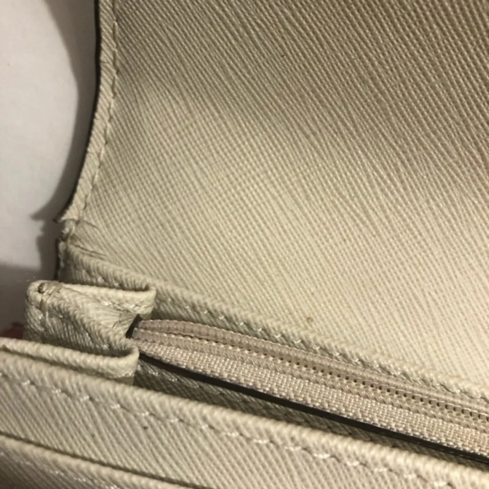 Michael kors white gold tone signature mk wallet